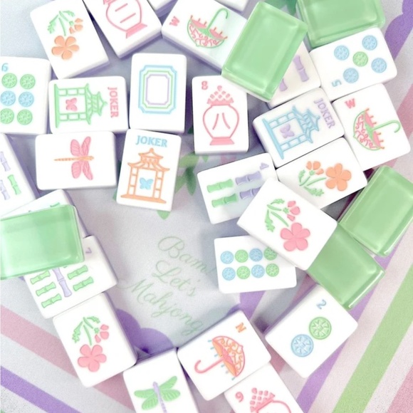 Bam! Let's Mahjong Garden Party Tiles and Mat - Picture 9 of 9
